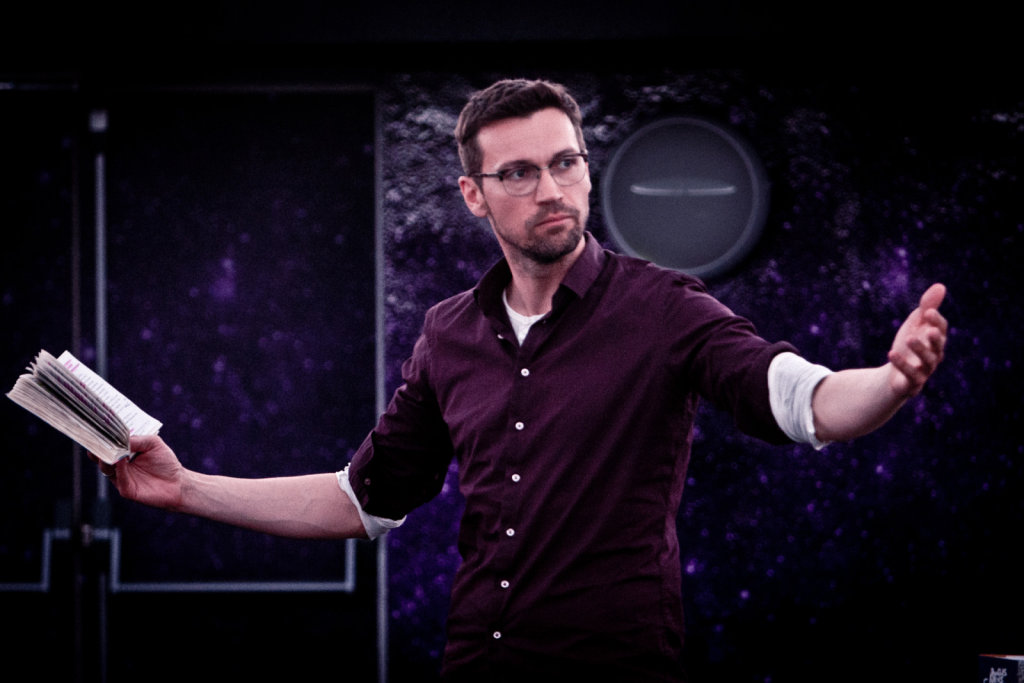 Stopařův průvodce Galaxií