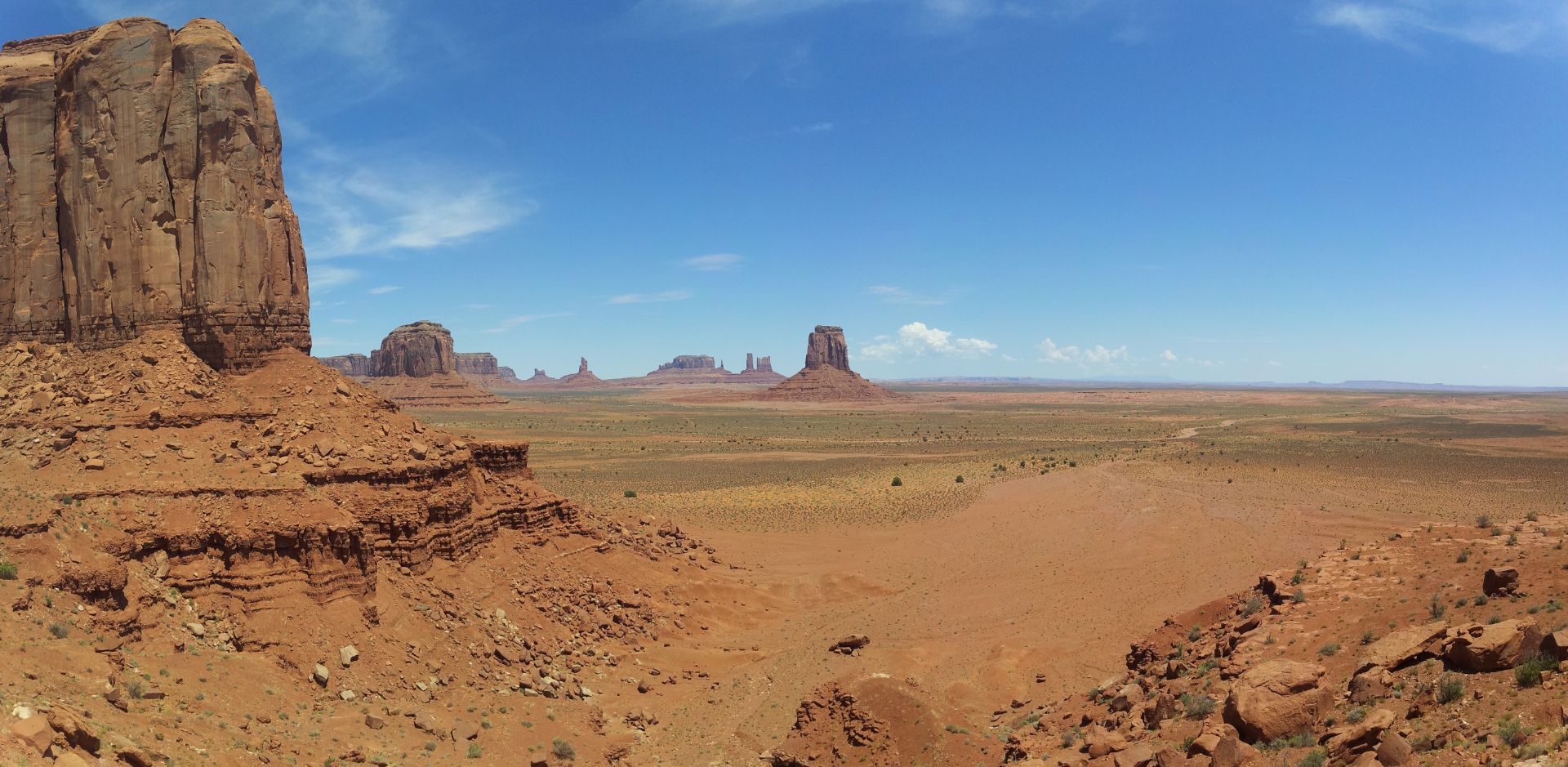 20045210 monument valley